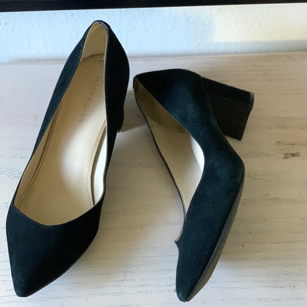 Marc Fisher suede shoes